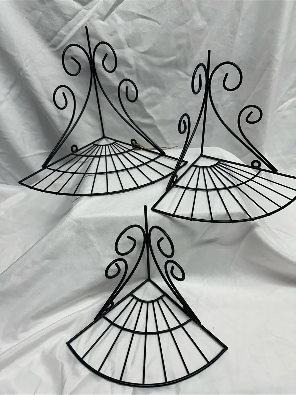 Elegant Black Metal Corner Wall Shelves- set of 3